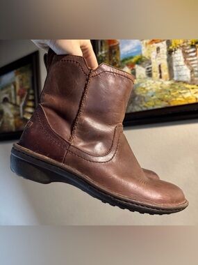 Ugg Leather Neevah Sherling Lined Ankle Boots Brown Booties 9